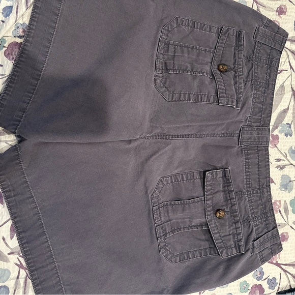 6 Women’s Bermuda Shorts - Picture 7 of 15